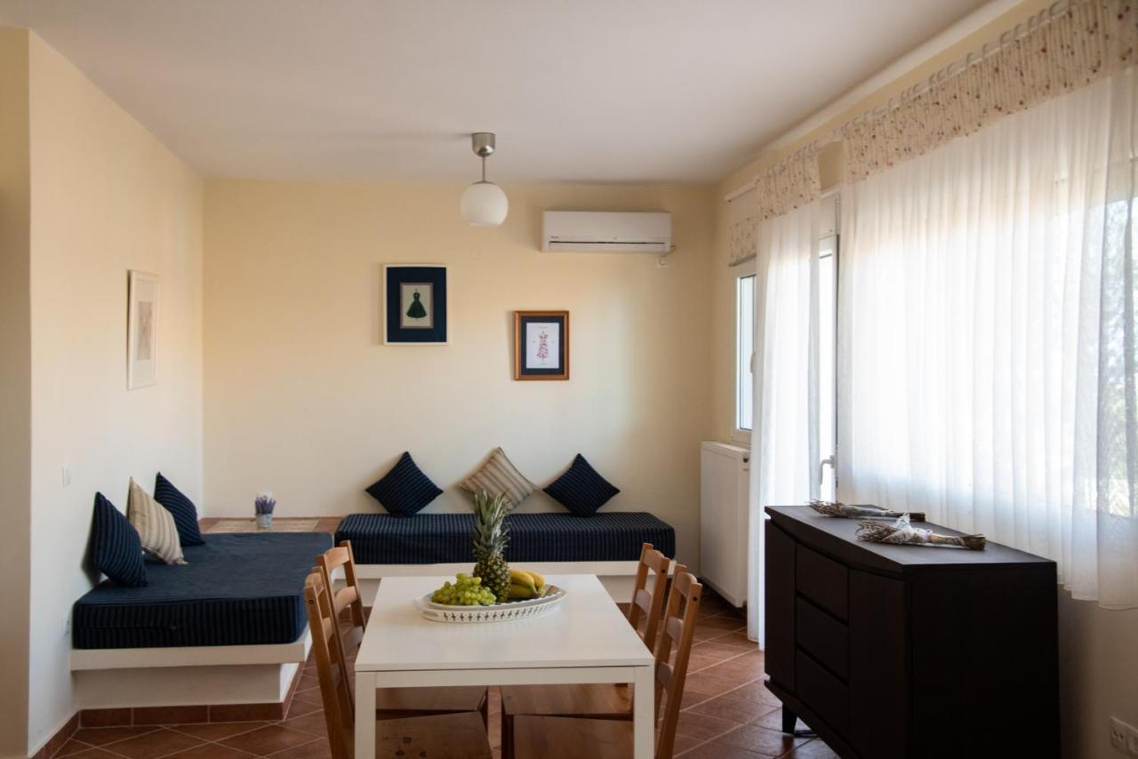 Apartment Erato Tsoukaladhes