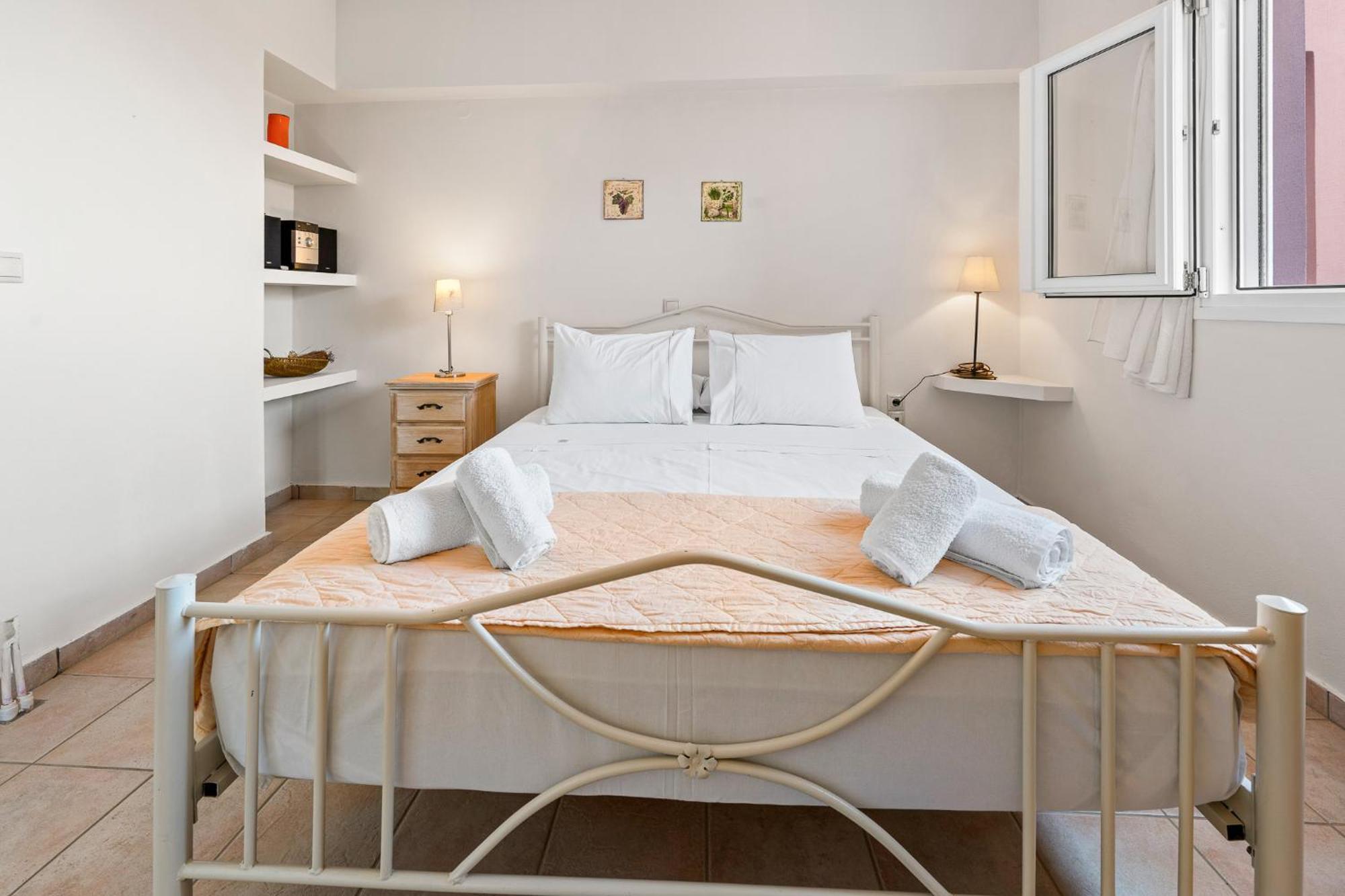 Apartment Erato Tsoukaladhes