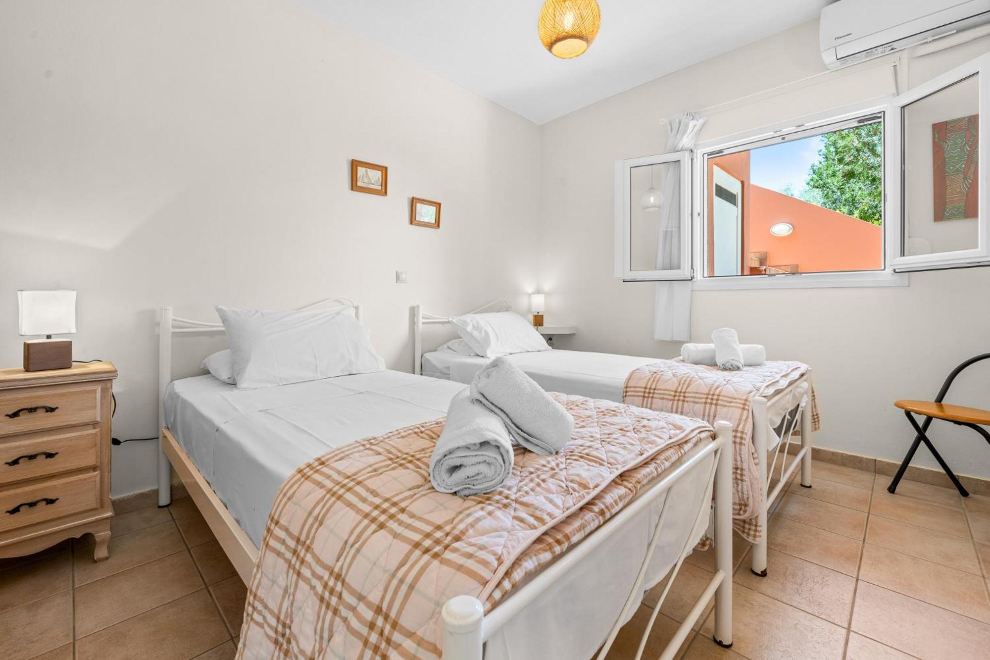 Apartment Erato Tsoukaladhes